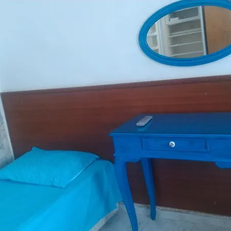 Ada Motel *
