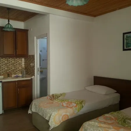 Ada Motel *